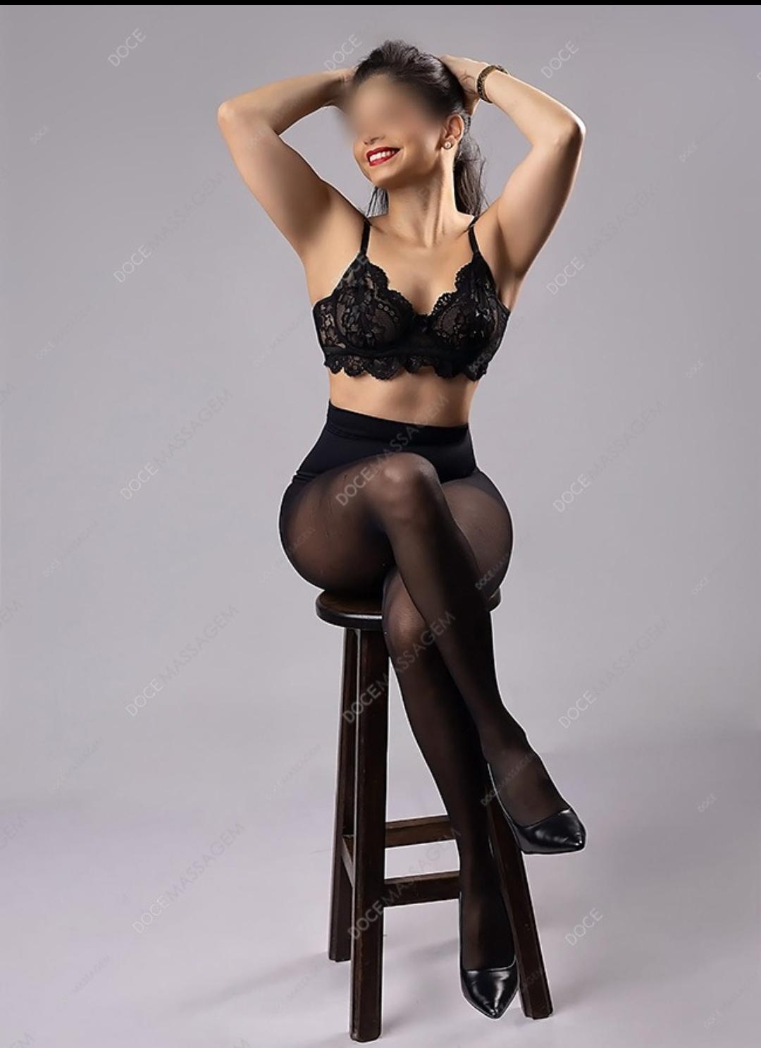 Somassagens - Selena F Somassagens - Selena F