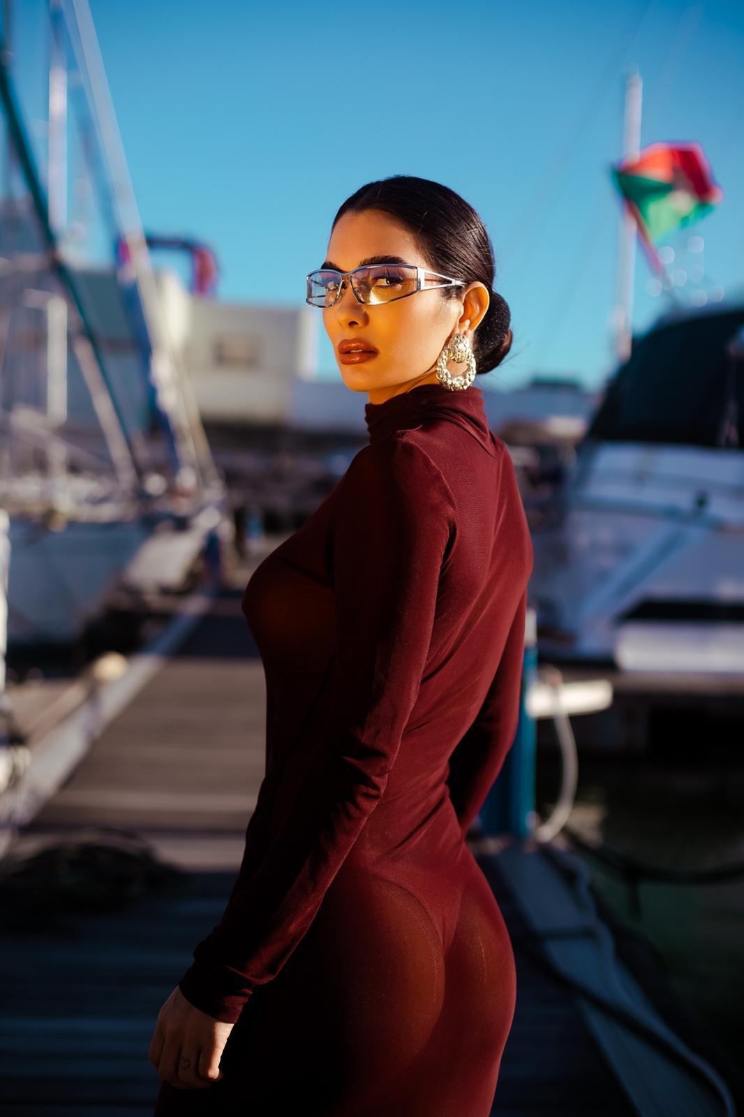 Somassagens - Julia Somassagens - Julia